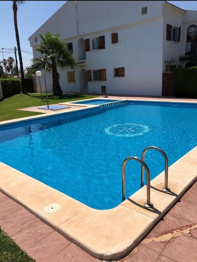 Las Tres Palmeras Vinaros Exterior photo